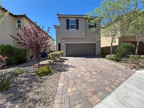 Building Photo - 9841 Colenso Ct