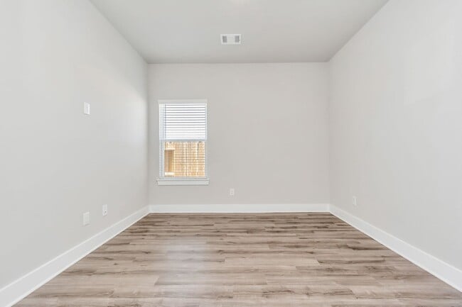 Building Photo - Welcome to the Laurel — Single-Story Living, Beautifully Elevated.