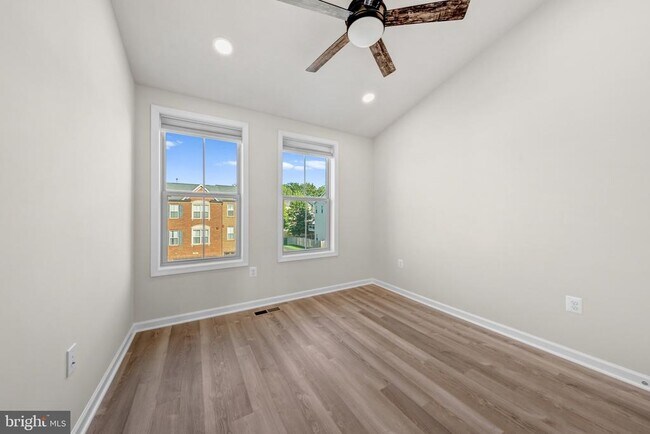 Building Photo - 6836 William White Way