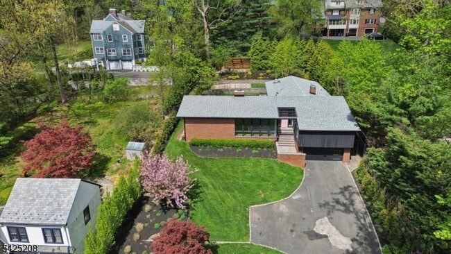 Building Photo - 293 Wyoming Ave