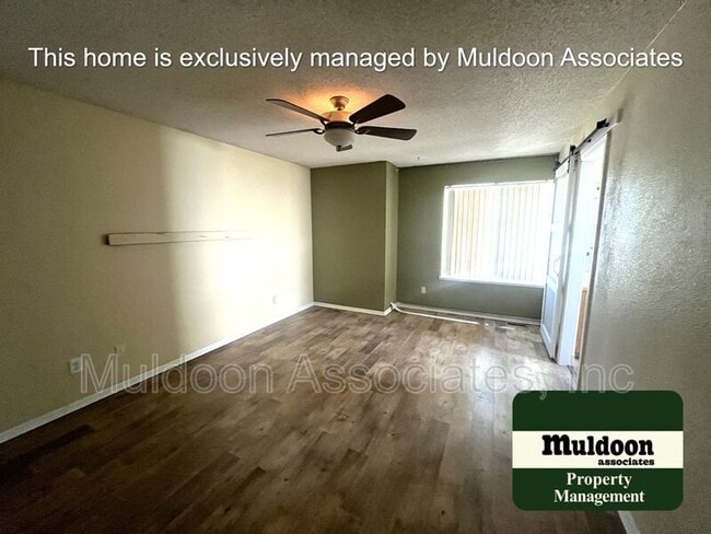 Building Photo - 2627 Lear Dr
