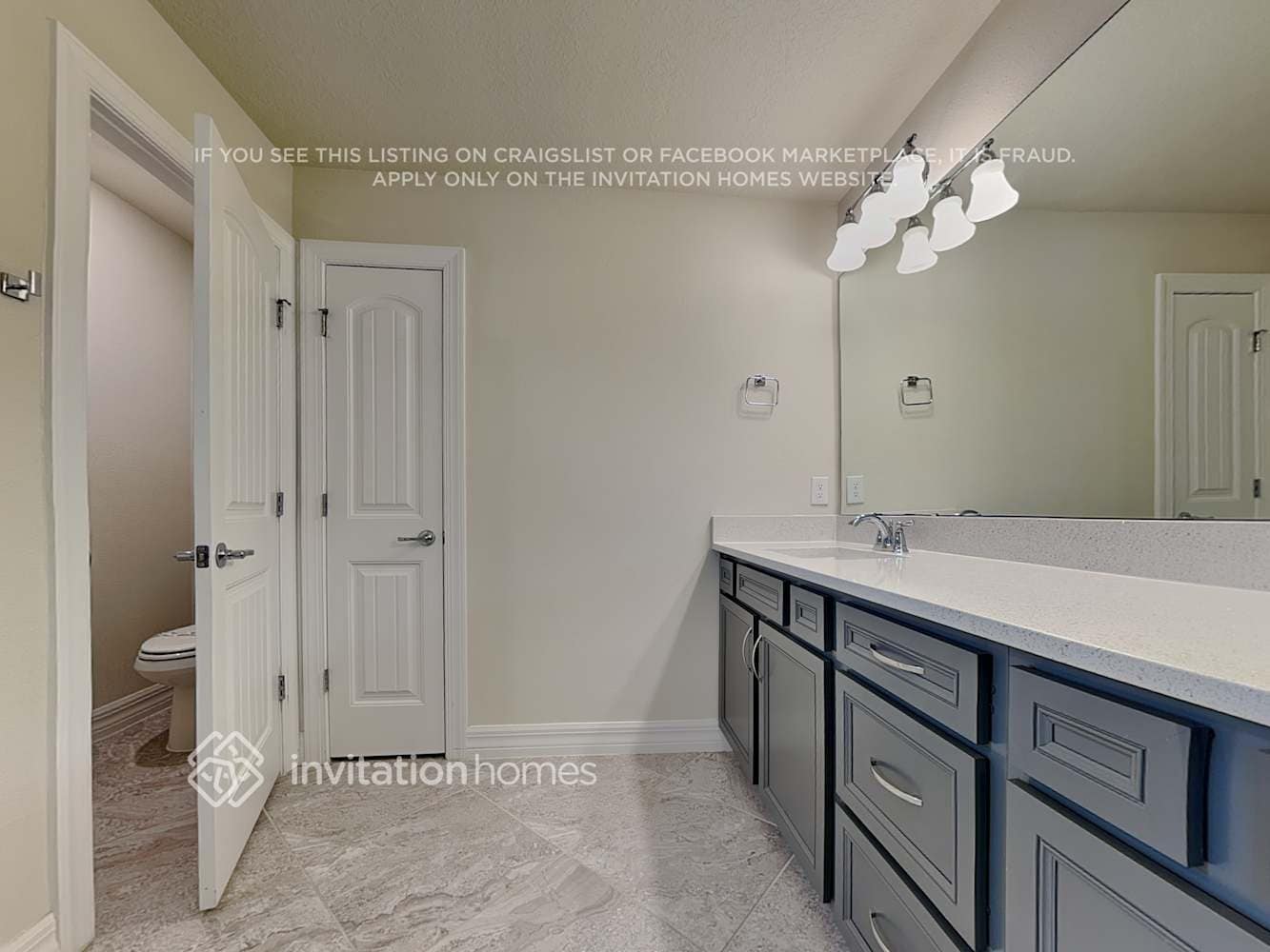 Building Photo - 5167 Royal Point Ave