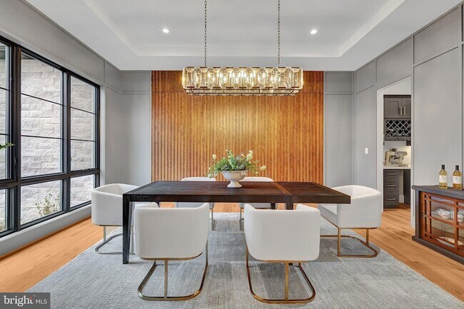 Building Photo - 1100 Balls Hill Rd