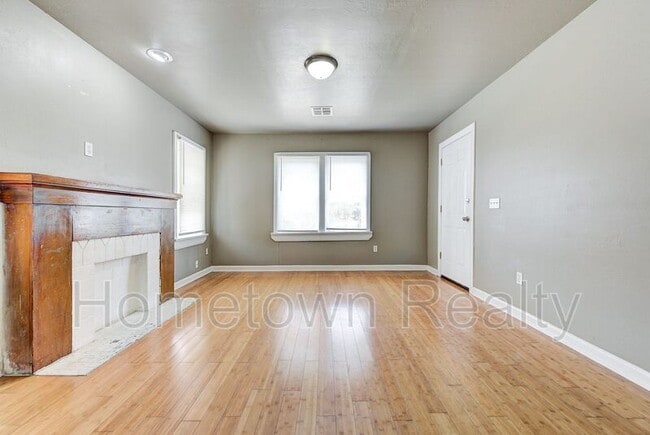 Building Photo - 2229 NW 12th St