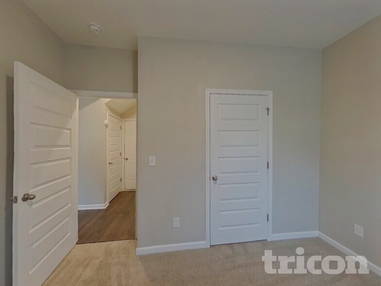 Building Photo - 1508 Denver Way