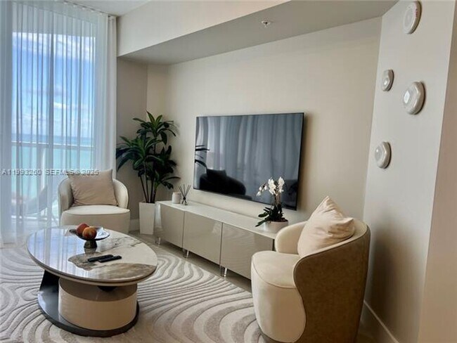 Building Photo - 16699 Collins Ave