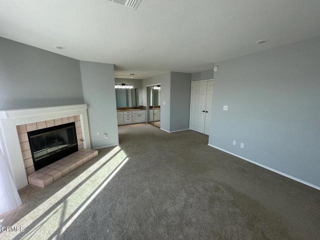 Building Photo - 735 Benson Way