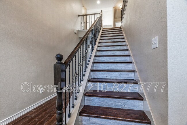 Building Photo - 213 Tumbleweed Run