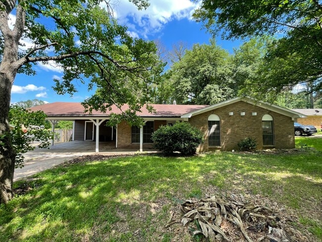 Primary Photo - 609 Upper Darby Rd