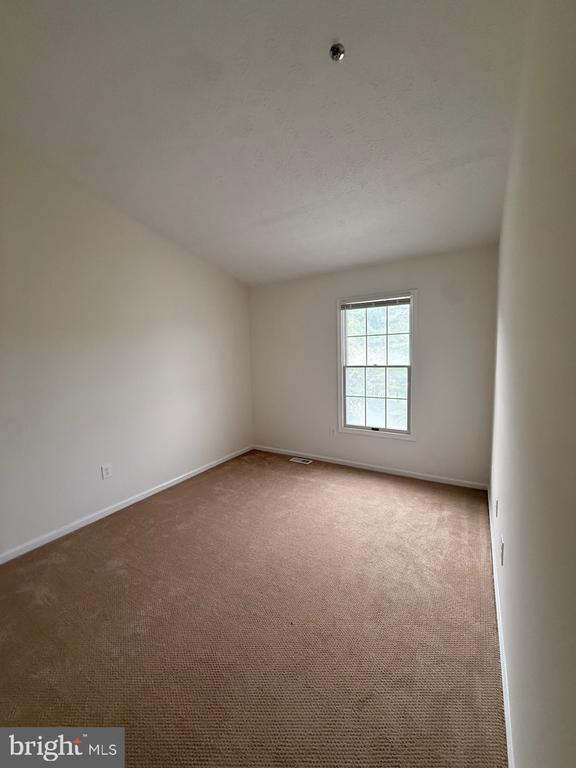 Building Photo - 17901 Cottonwood Terrace