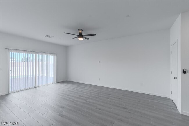 Building Photo - 9952 Oliver Hls Ave