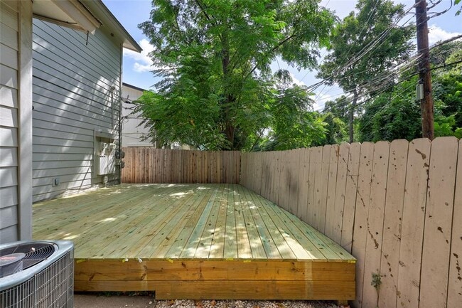 Building Photo - 3458 Willowrun Dr
