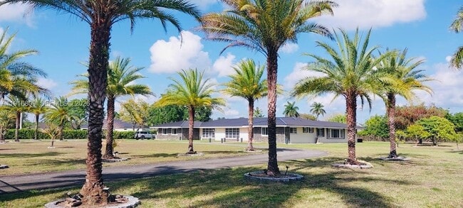 Building Photo - 29325 SW 182nd Ave