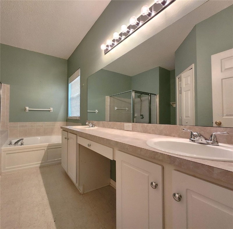 Building Photo - 10232 Grant Creek Dr