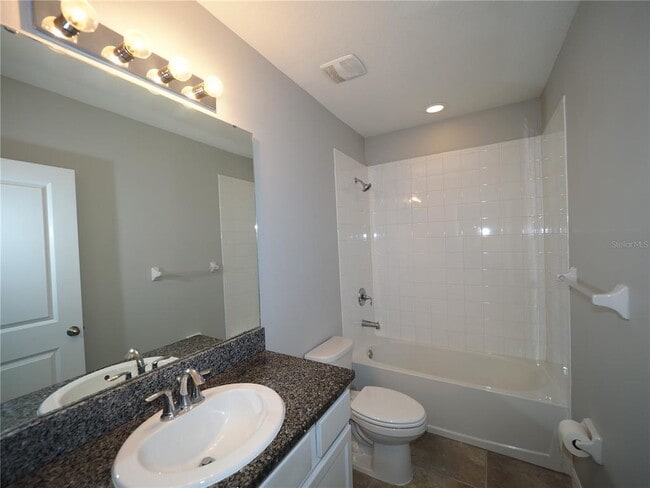 Building Photo - 2615 Midnight Pearl Dr