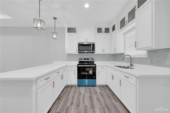 Building Photo - 9 San Vicente