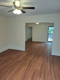 Building Photo - 2 BR House in West Central