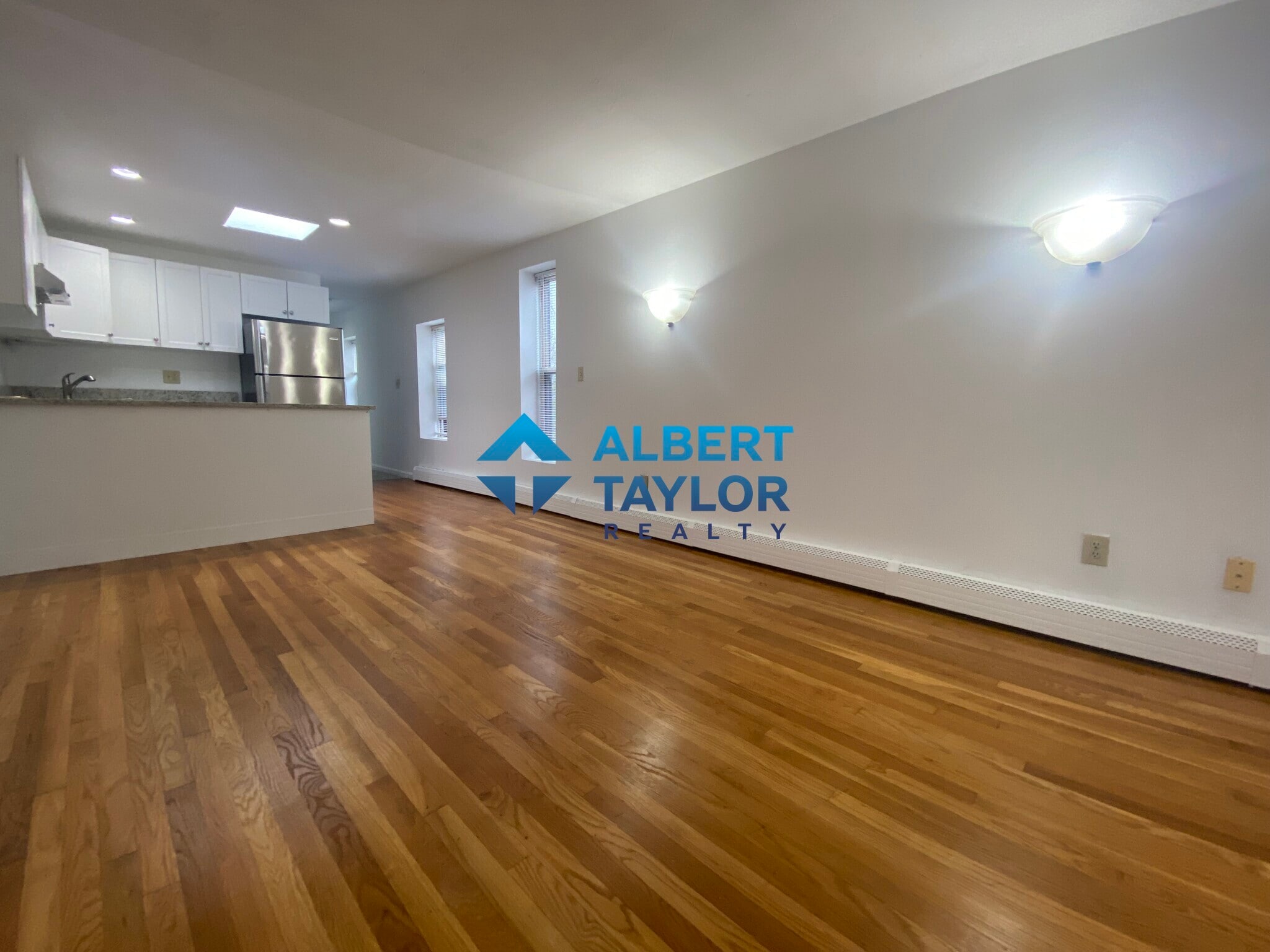 Building Photo - 22 Saint Cyprians Pl