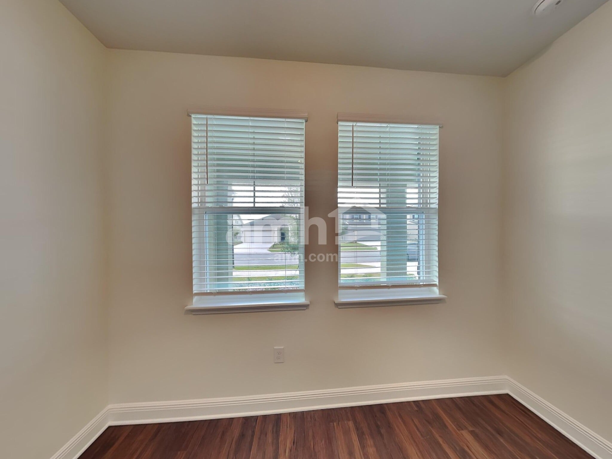 Building Photo - 964 Heavenly Dr