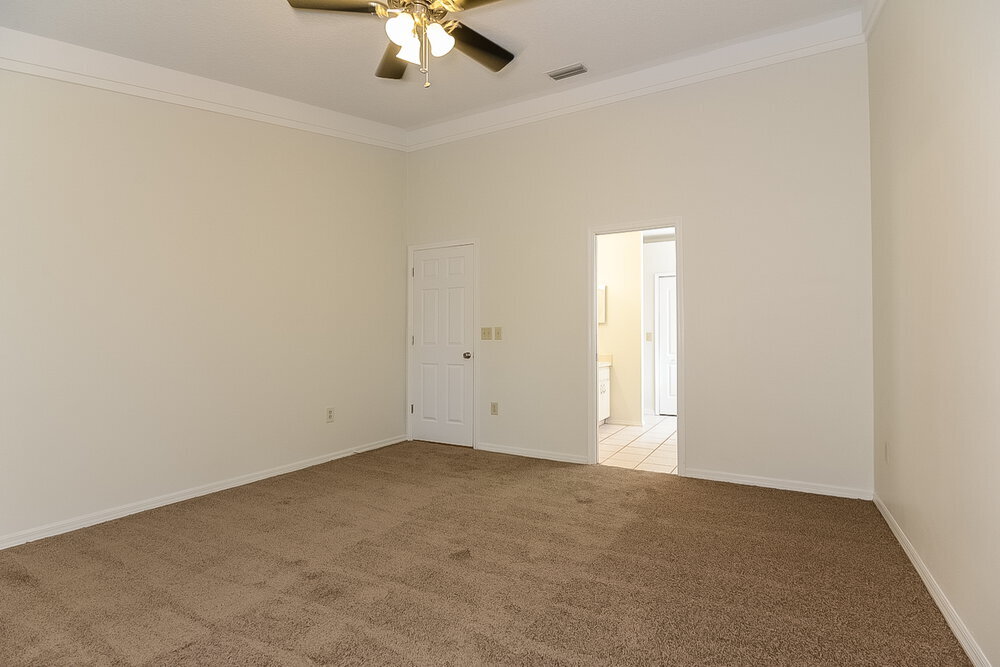 Building Photo - 2341 Tioga Dr