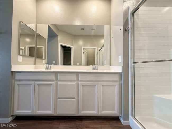 Building Photo - 525 Mossy Cup St