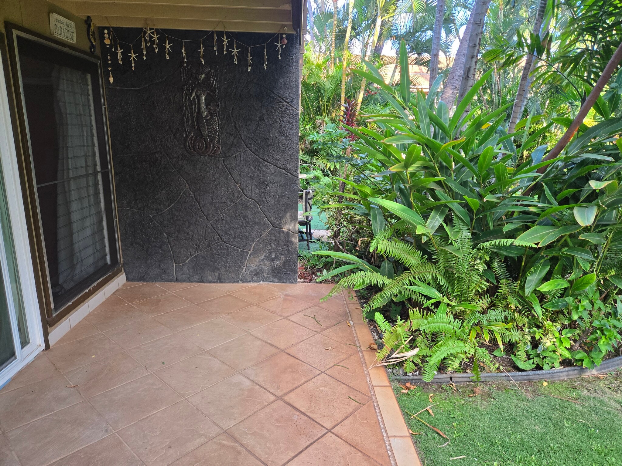 Building Photo - 3559 Lower Honoapiilani Rd