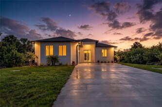 Building Photo - 511 Sweetwater Dr