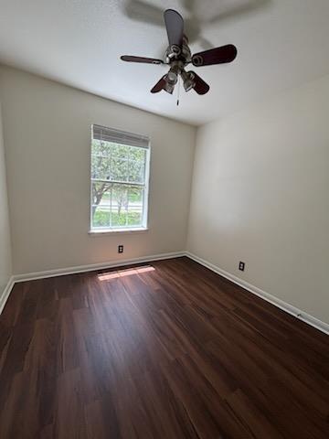 Building Photo - 322 Meadowside Dr