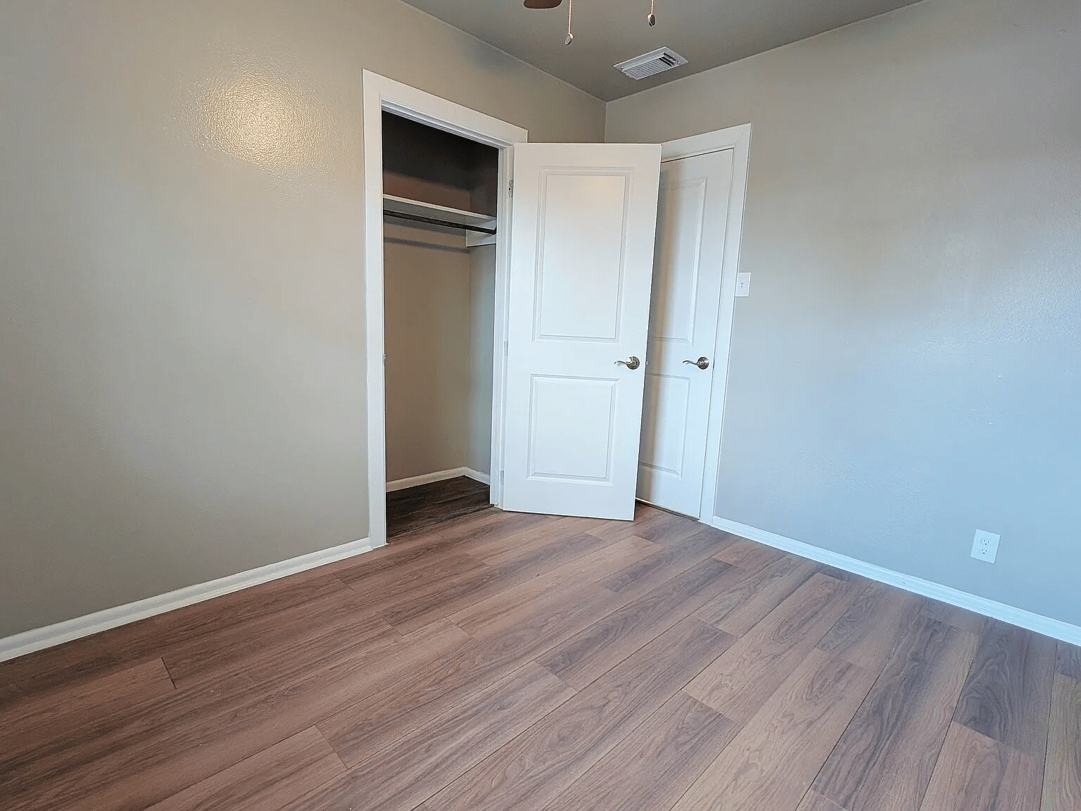 Building Photo - 5802 Magnes Ln