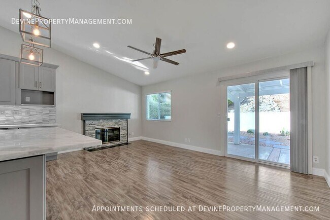 Building Photo - 9814 Hibiscus Ct