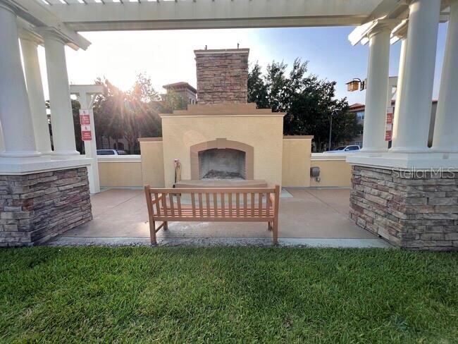 Building Photo - 11565 Mizzon Dr
