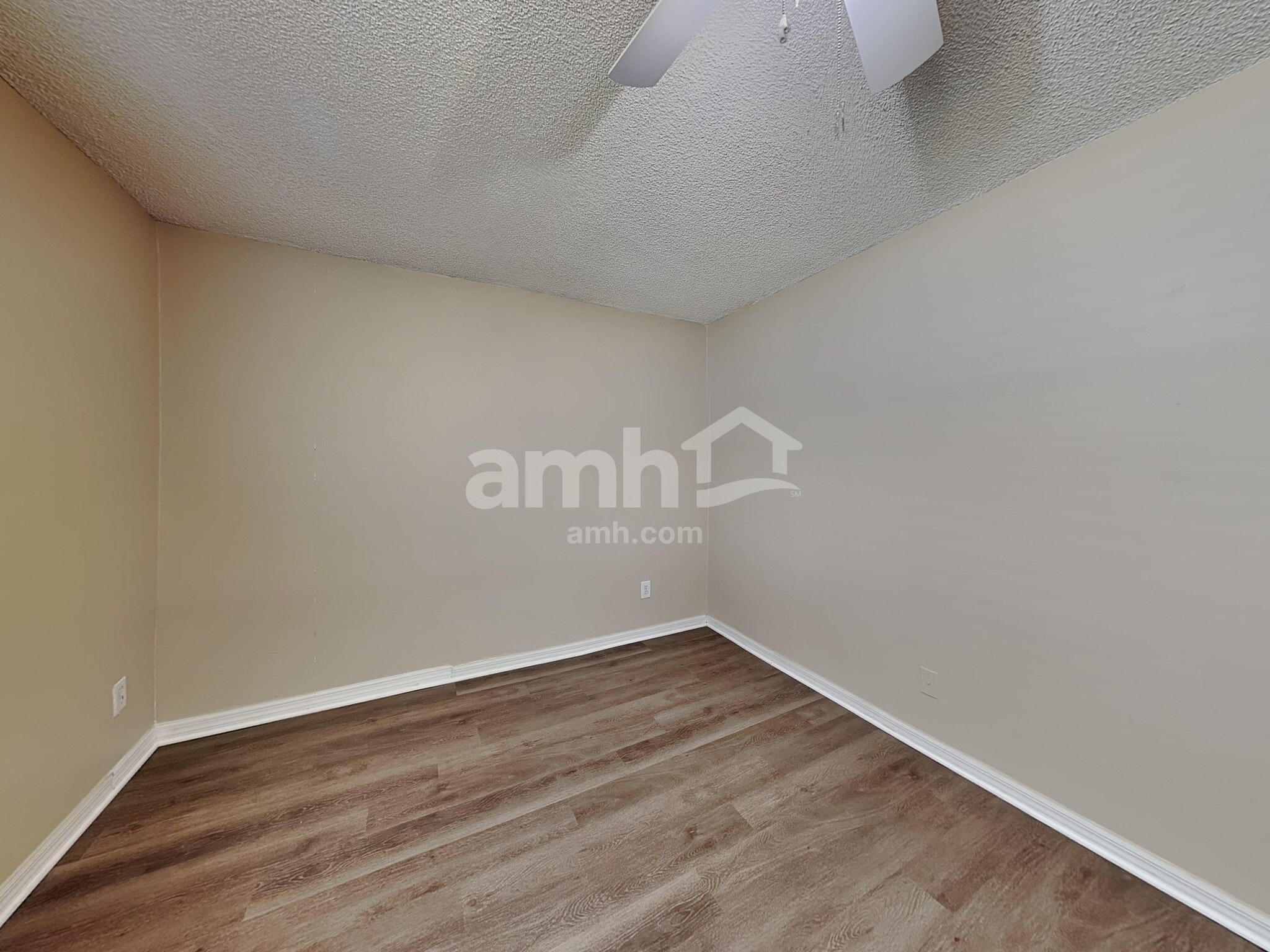 Building Photo - 6200 Erik Ct