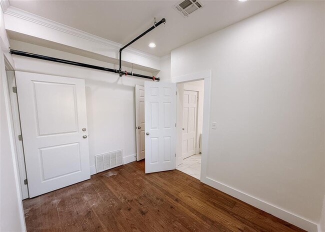 Building Photo - 1120 NW 51st St