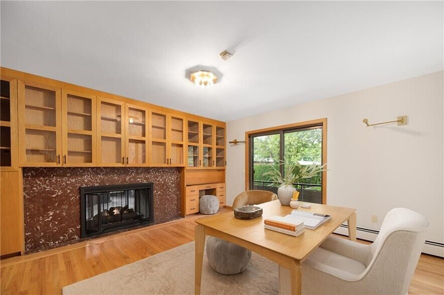 Building Photo - 14 Maxcy Dr