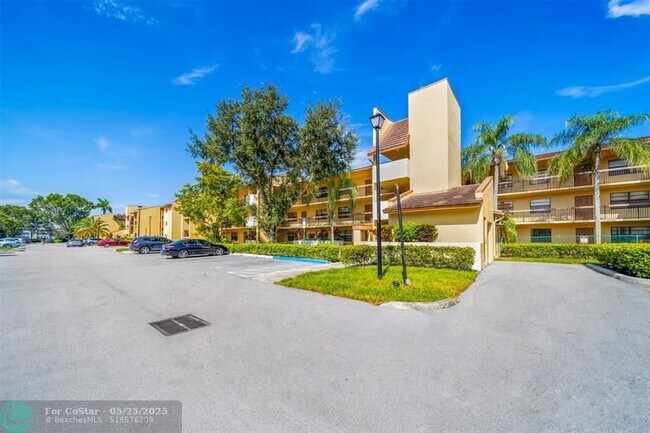Building Photo - 2031 Coral Ridge Dr