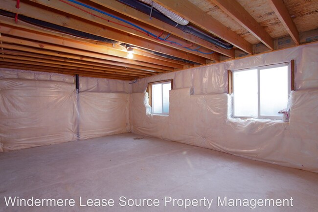 Building Photo - 3 br, 2 bath House - 17218 N Dakota Ln