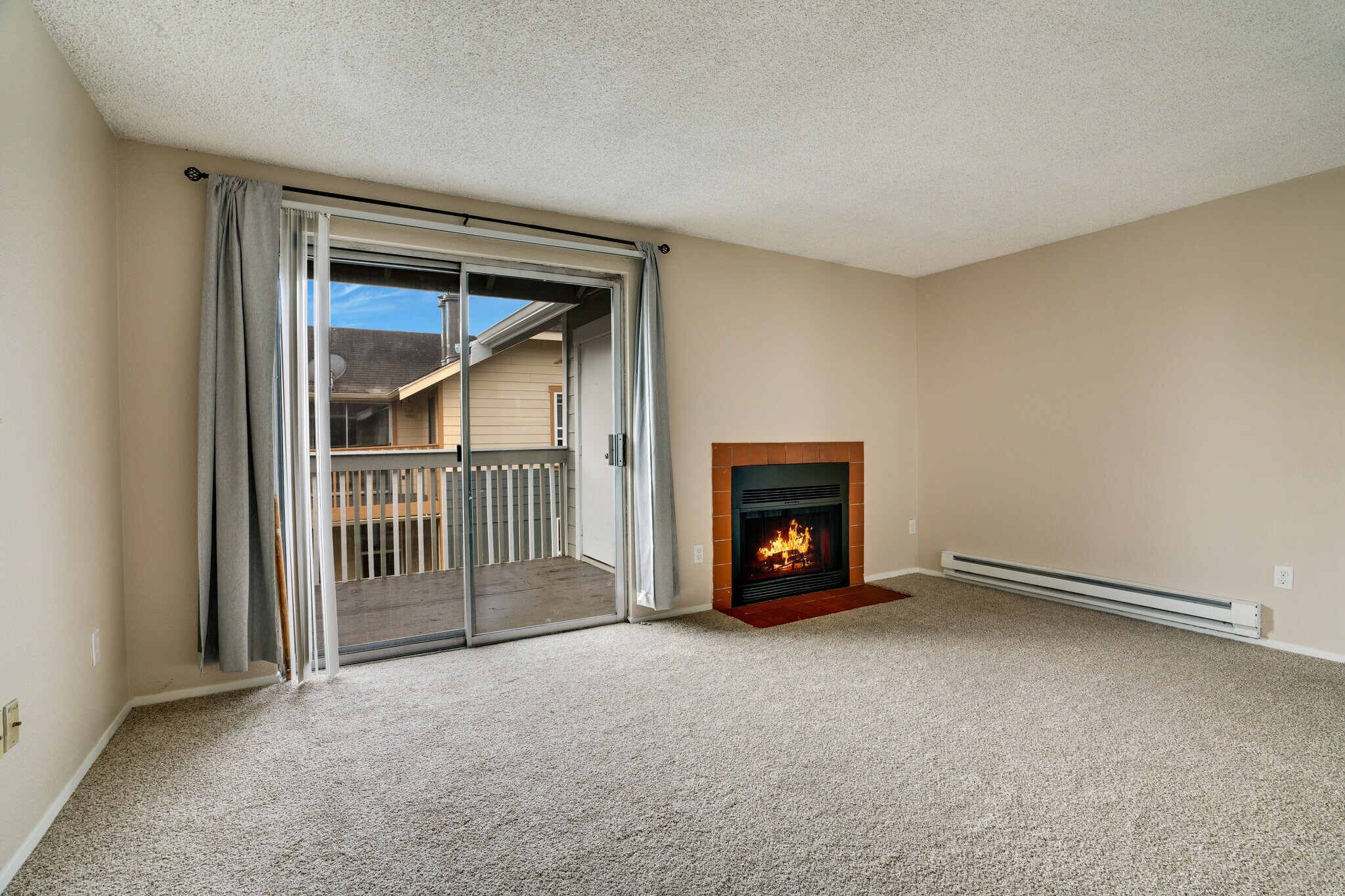 Building Photo - 2412 S I St