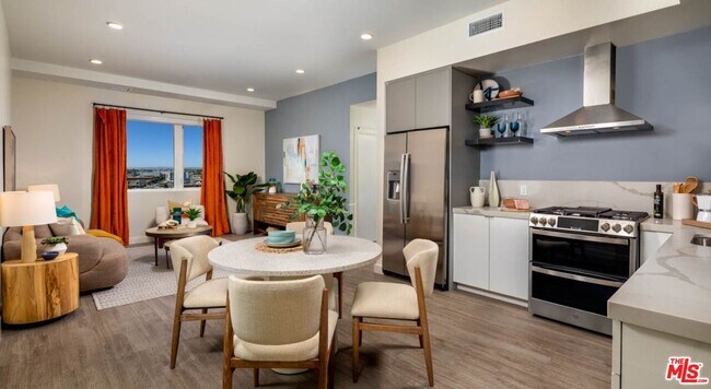 Building Photo - 10375 Washington Blvd