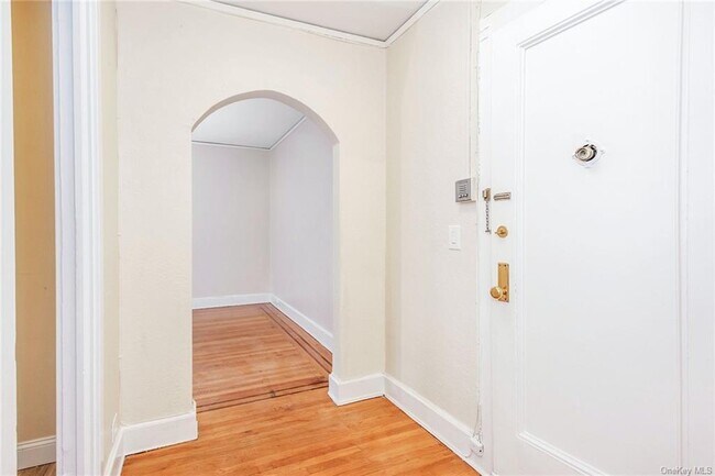 Building Photo - 69 Harney Rd