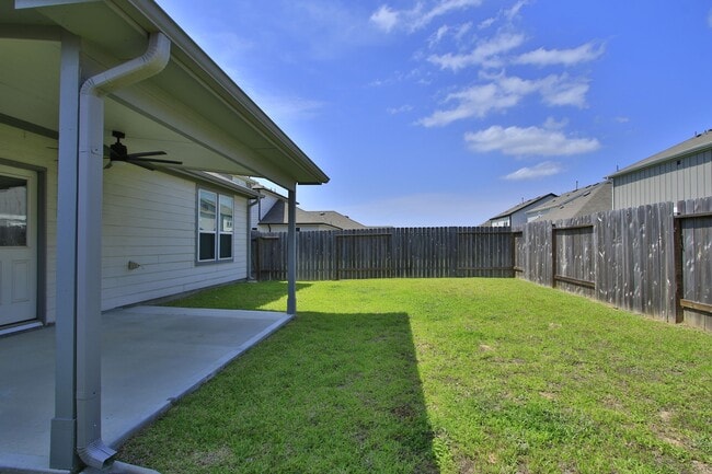 Building Photo - 17714 Winnower Ln