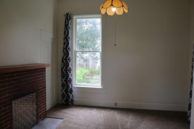 Building Photo - 14th &amp; B