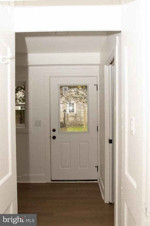 Building Photo - 2928 Lincoln Hwy E