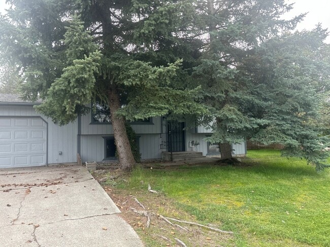 Building Photo - Charming 2 Bed, 2 Bath Home! *SPECIAL: $50...