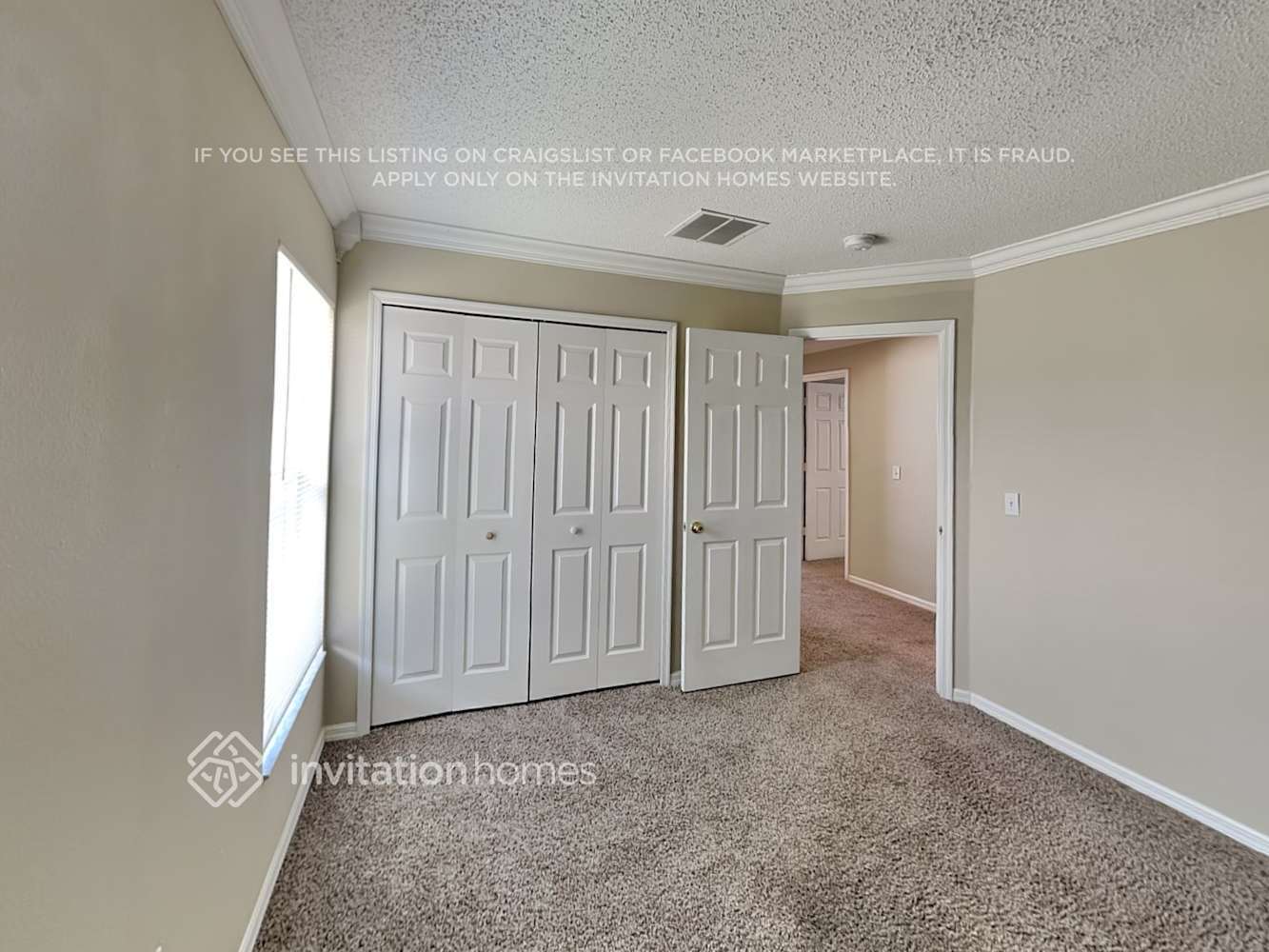 Building Photo - 2417 Knightsbridge Blvd