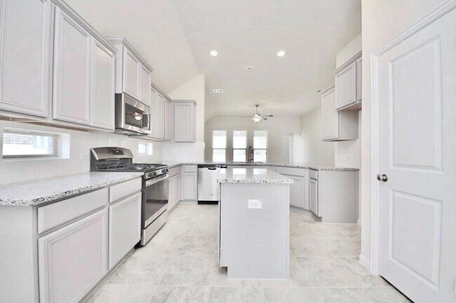 Building Photo - 1225 Homer Ln