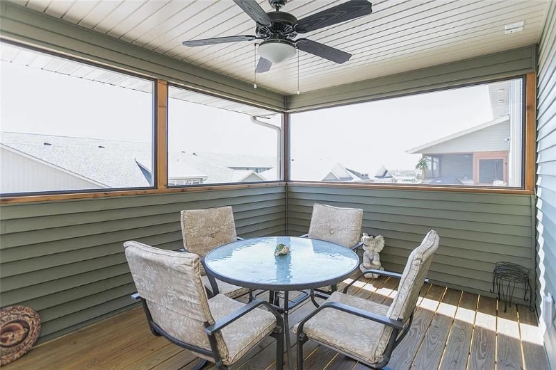 Building Photo - 61 Renee Ln