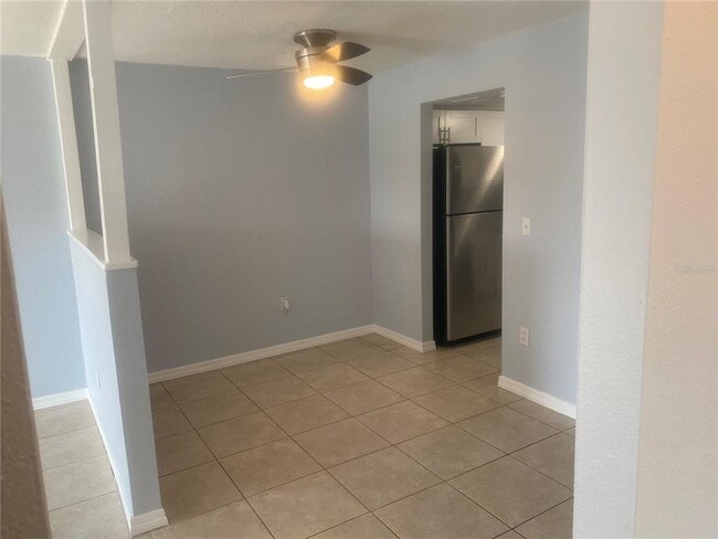 Building Photo - 9925 Grace Dr