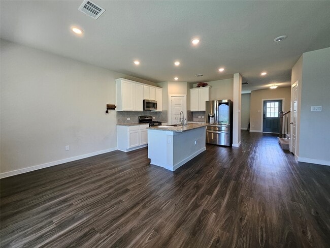 Building Photo - 22039 Juniper Crossing Dr