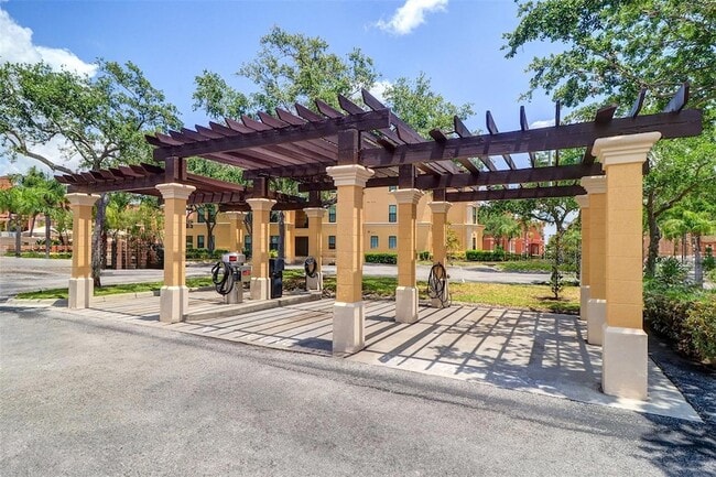 Building Photo - 2724 Via Murano