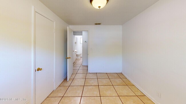 Building Photo - 370 Gwinnett Rd